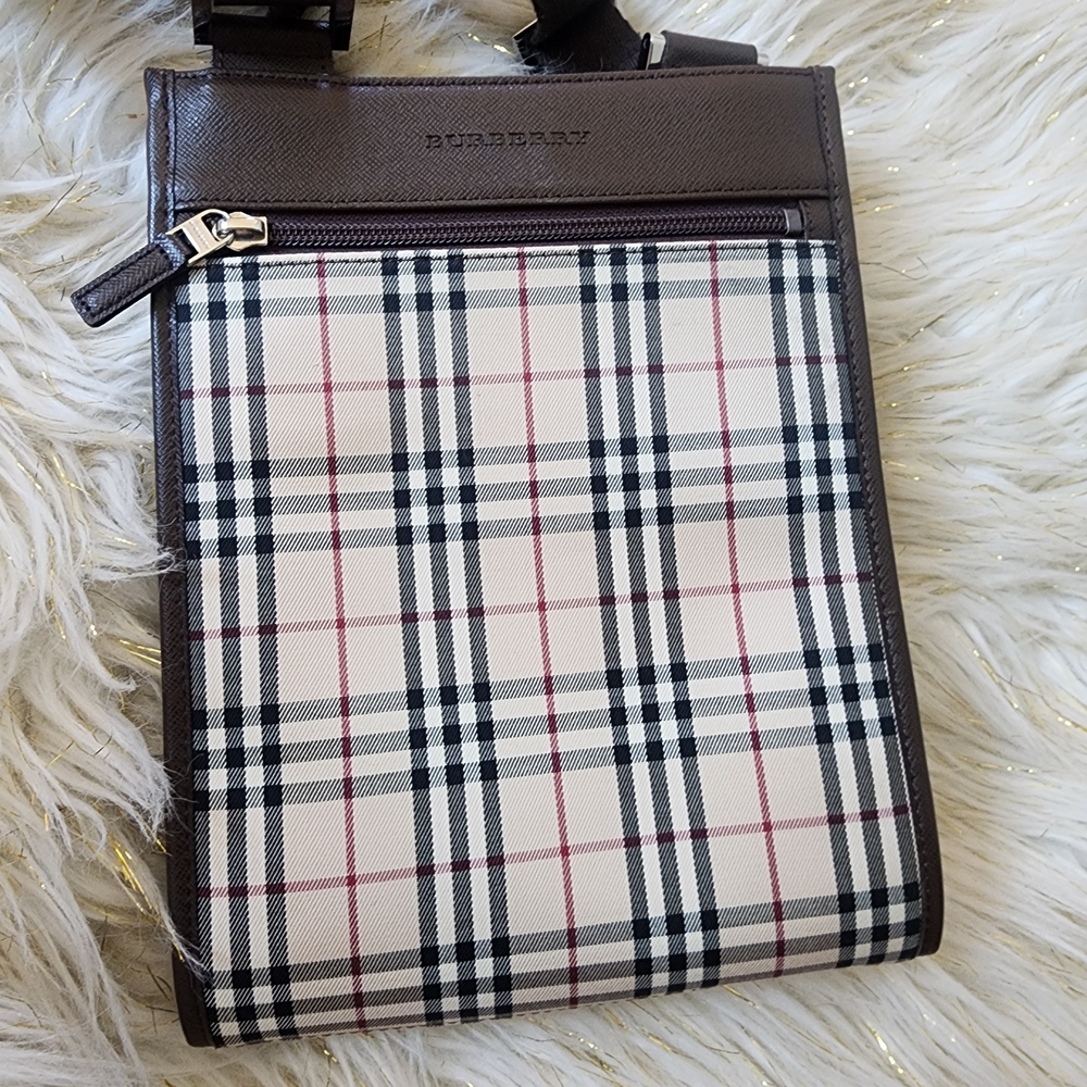 AUTHENTIC Burberry Nova Check Canvas Leather Shoulder/Messenger/Crossbody Bag